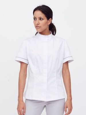 Bata cuello mao manga corta