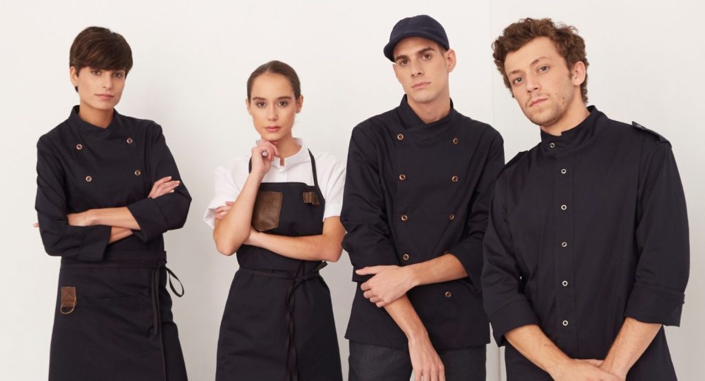 33 huellas uniformes home